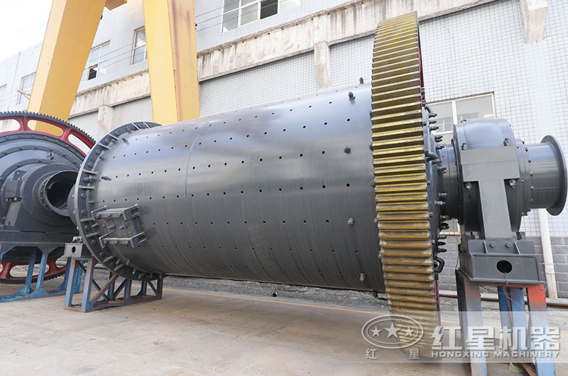 臥式濕法球磨機(jī)圖片