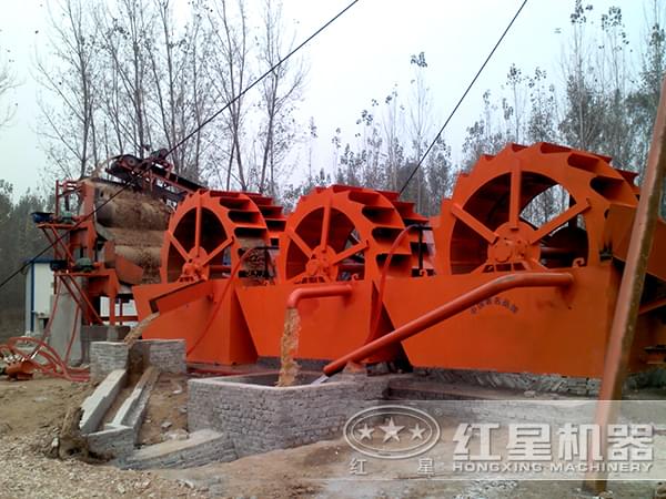 洗砂機(jī)工作現(xiàn)場(chǎng)