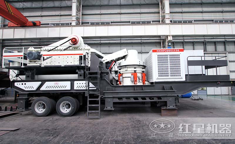 輪胎式移動(dòng)破碎機(jī)整機(jī)搭配展示