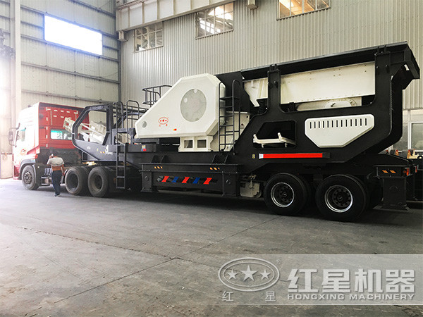 可移動的大型碎石子機