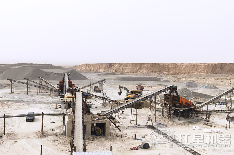 05石子加工現(xiàn)場圖片