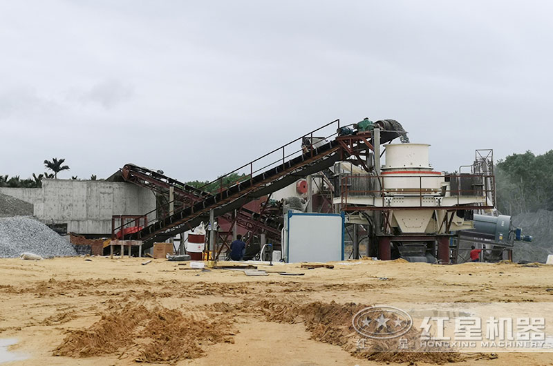 河卵石制沙現(xiàn)場實(shí)拍圖