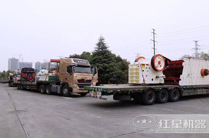 日產(chǎn)1000噸碎石機全套設(shè)備發(fā)貨