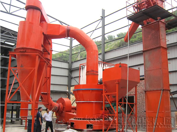 紅星機(jī)器雷蒙磨粉機(jī)安裝圖片