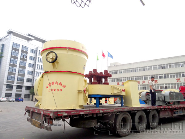 石頭磨粉機發(fā)貨現(xiàn)場