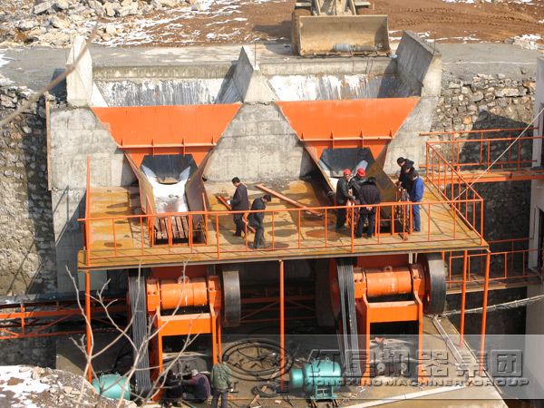 顎式破碎機(jī)服務(wù)安裝現(xiàn)場