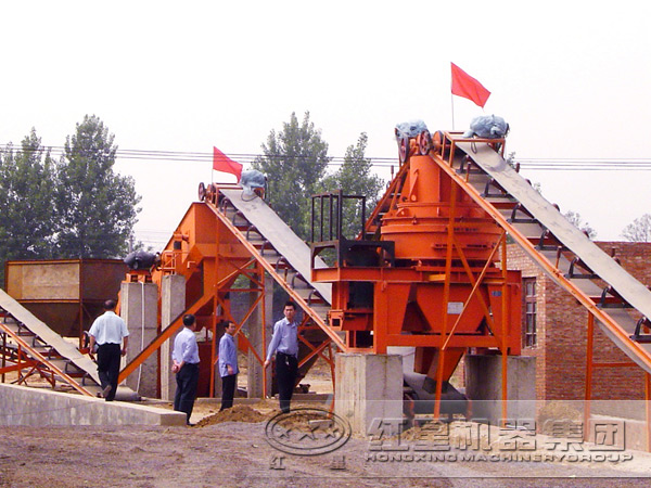 沖擊式制砂機(jī)現(xiàn)場指導(dǎo)