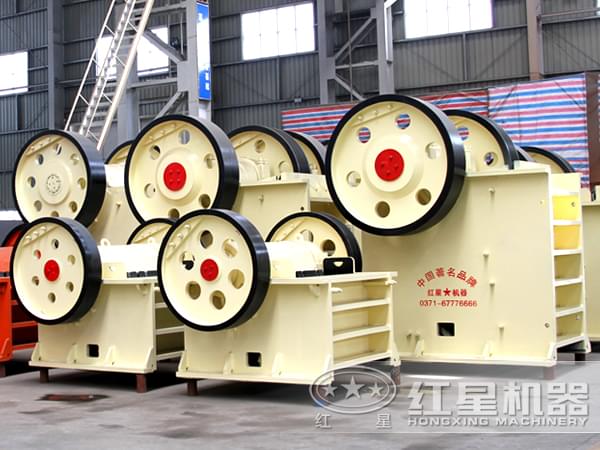 粗破鄂式破碎機