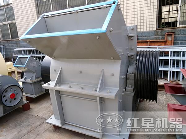 石膏錘式破碎機(jī)
