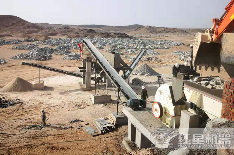 重錘破碎機(jī)工作現(xiàn)場(chǎng)圖片 重錘破碎機(jī)工作現(xiàn)場(chǎng)圖片