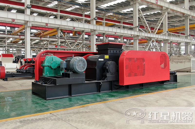 對輥破碎機(jī)圖片