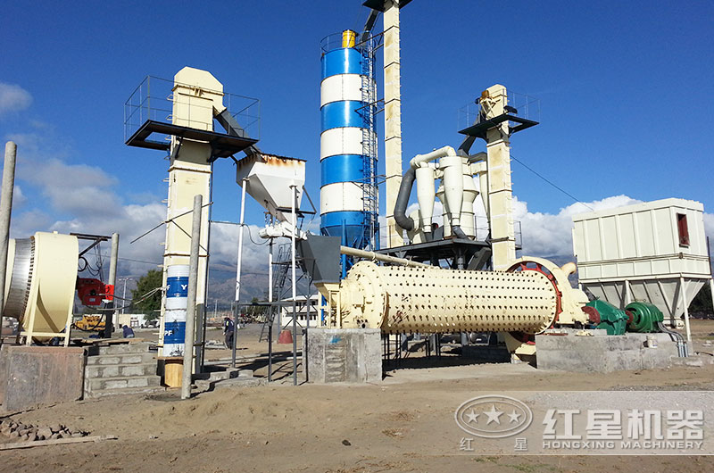 水泥球磨機(jī)工作現(xiàn)場(chǎng)圖片