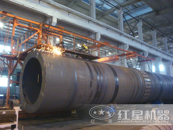 紅星機(jī)器烘干機(jī)生產(chǎn)車間 紅星機(jī)器烘干機(jī)生產(chǎn)車間