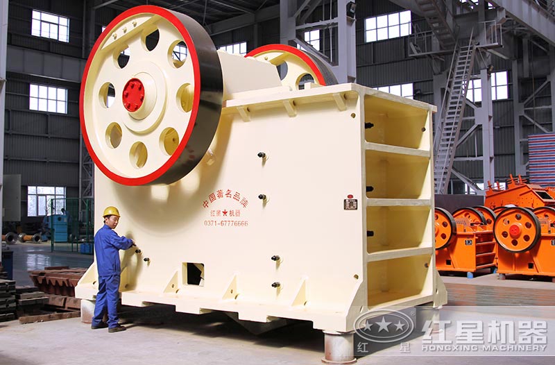 PE-普通版顎式破碎機(jī) PE-普通版顎式破碎機(jī)