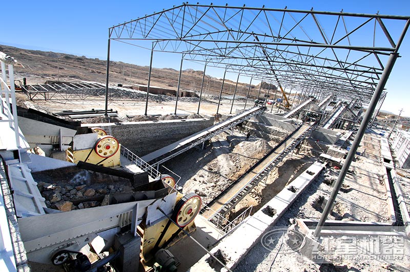 河北顎式破碎機(jī)客戶現(xiàn)場(chǎng) 河北顎式破碎機(jī)客戶現(xiàn)場(chǎng)