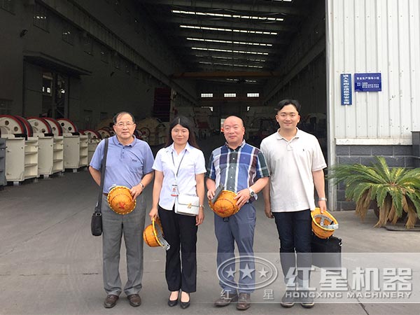 紅星客戶到廠參觀圖