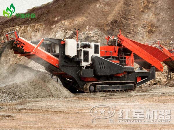 車載石子破碎機客戶現(xiàn)場圖展示