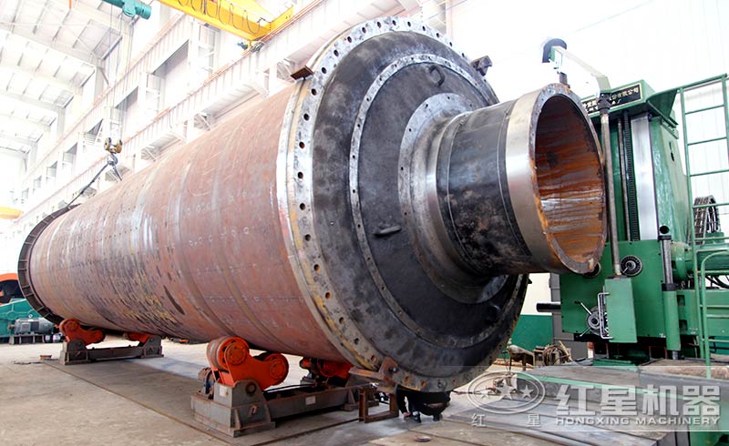 球磨機(jī)生產(chǎn)車(chē)間 球磨機(jī)生產(chǎn)車(chē)間