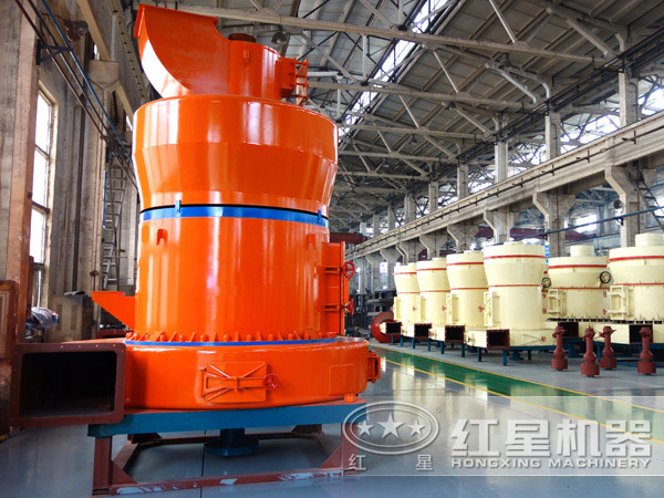 膨潤土磨粉機(jī)生產(chǎn)車間