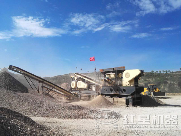 運用于礦山建筑的移動破碎機