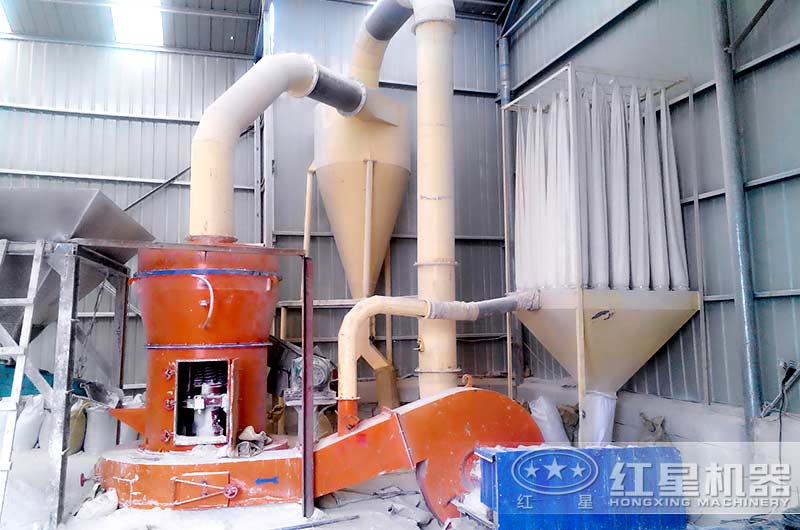 HGM超細磨粉機客戶現(xiàn)場 HGM超細磨粉機客戶現(xiàn)場