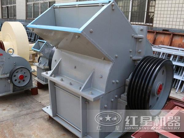 時產(chǎn)50噸的錘式制砂機