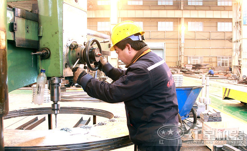 紅星移動(dòng)破車(chē)間作業(yè)現(xiàn)場(chǎng)