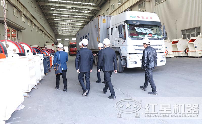 用戶來紅星機器廠家考察