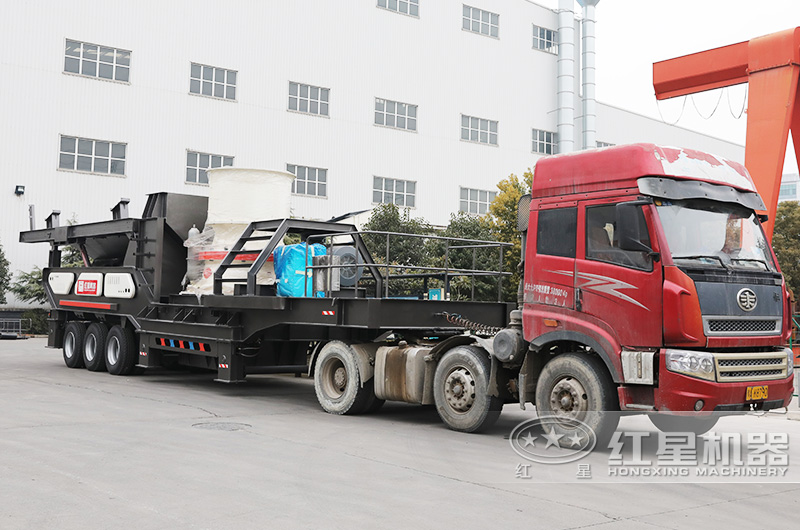 圓錐破輪胎式移動(dòng)破碎站