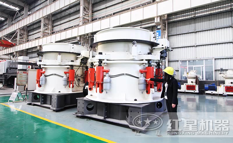 高產多缸液壓圓錐破