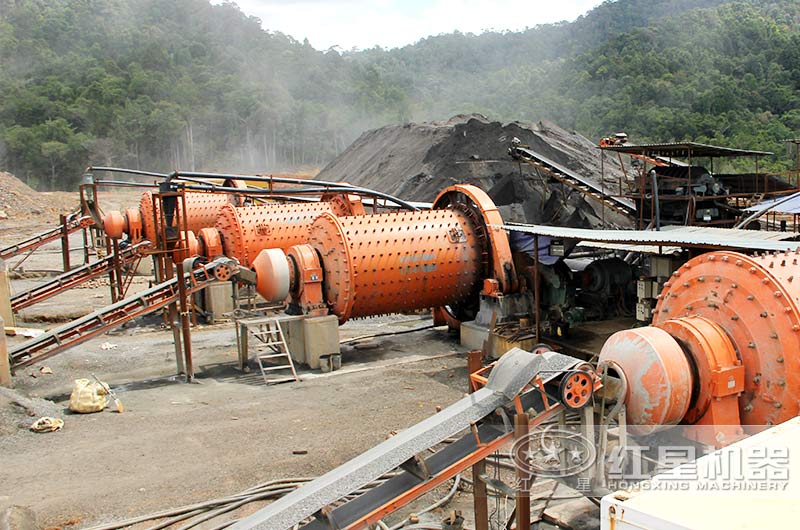 鋁灰球磨機作業(yè)現(xiàn)場