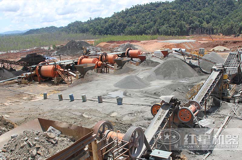 鋼球球磨機用戶現(xiàn)場