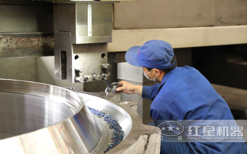 紅星機(jī)器精工鑄造