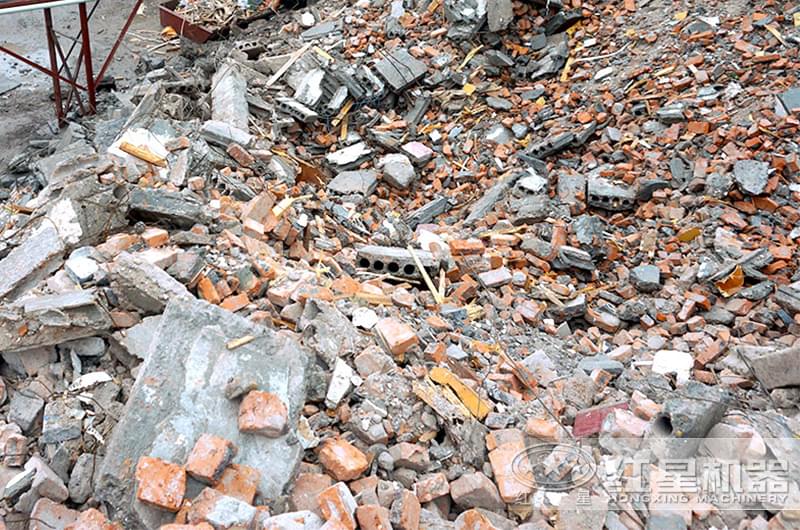 拆遷后的建筑垃圾 拆遷后的建筑垃圾