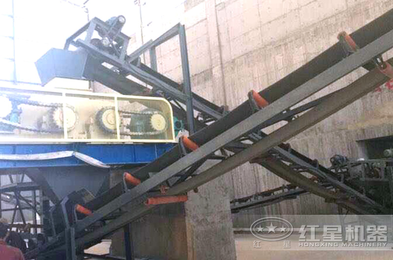 對輥破現(xiàn)場 對輥破現(xiàn)場