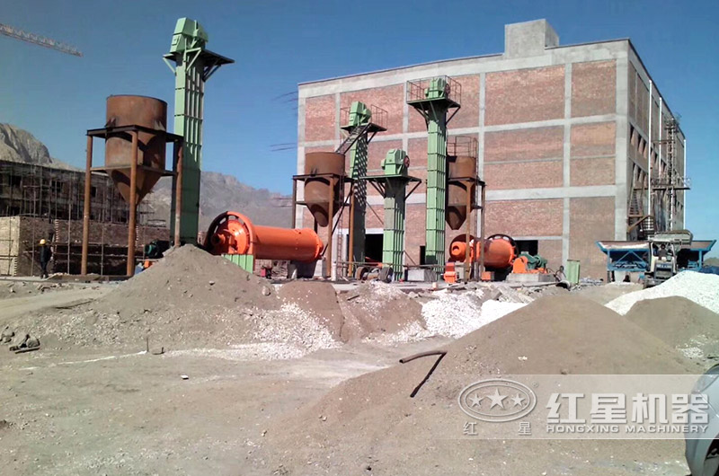 球磨機(jī)客戶生產(chǎn)現(xiàn)場(chǎng)