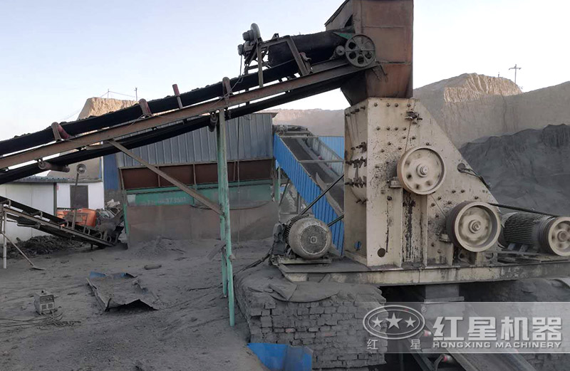 原煤破碎機_雙級破碎機破碎原煤現(xiàn)場