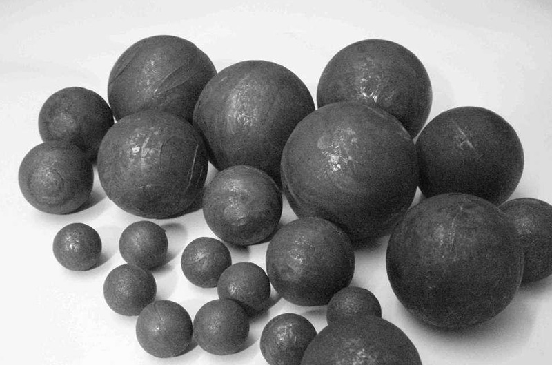 各種型號(hào)的球磨機(jī)鋼球
