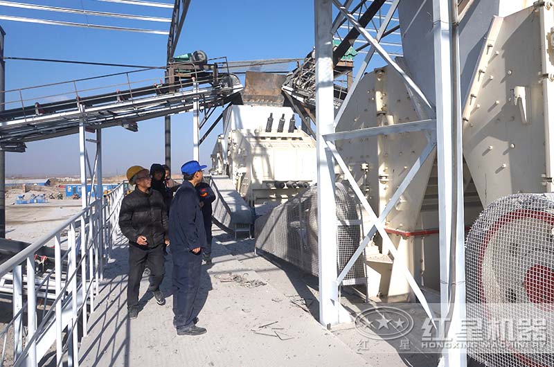 反擊式破碎機(jī)檢修