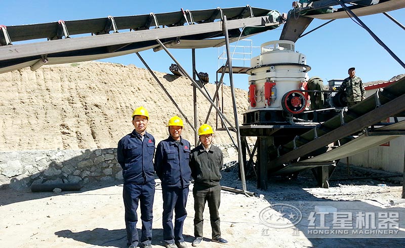 圓錐破碎機(jī)生產(chǎn)現(xiàn)場