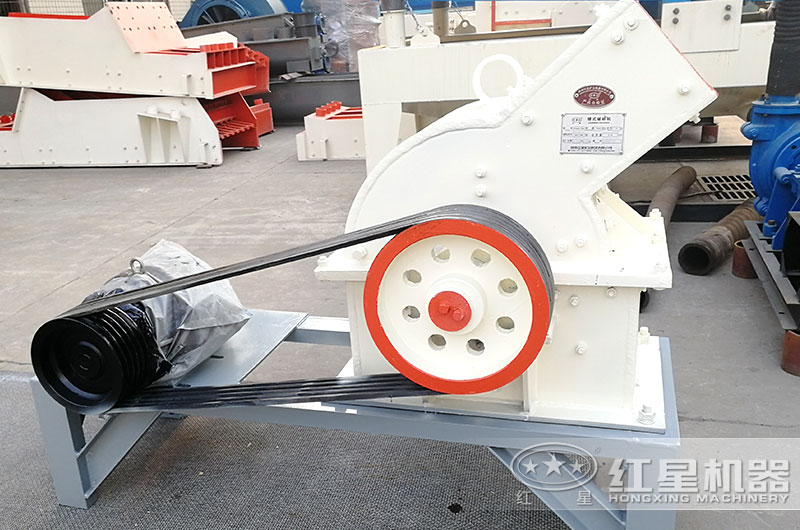 小型錘式破碎機(jī)圖片